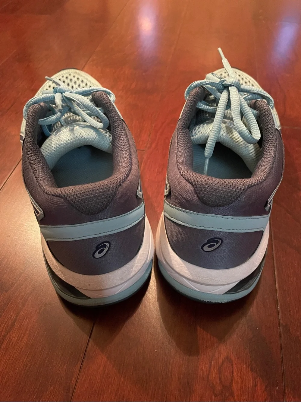 Asics sneakers women’s
